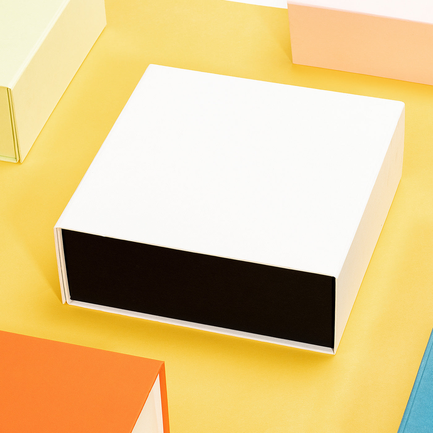 AdelDream Geschenkbox, magnetische Geschenkbox, Produktgröße: 24 * 24 * 9CM
